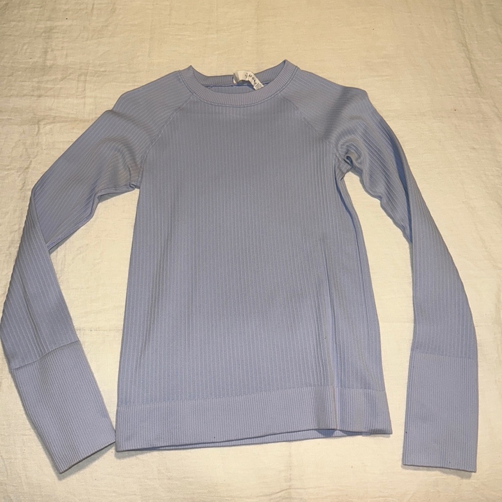 Lululemon long sleeve pullover light blue size 2